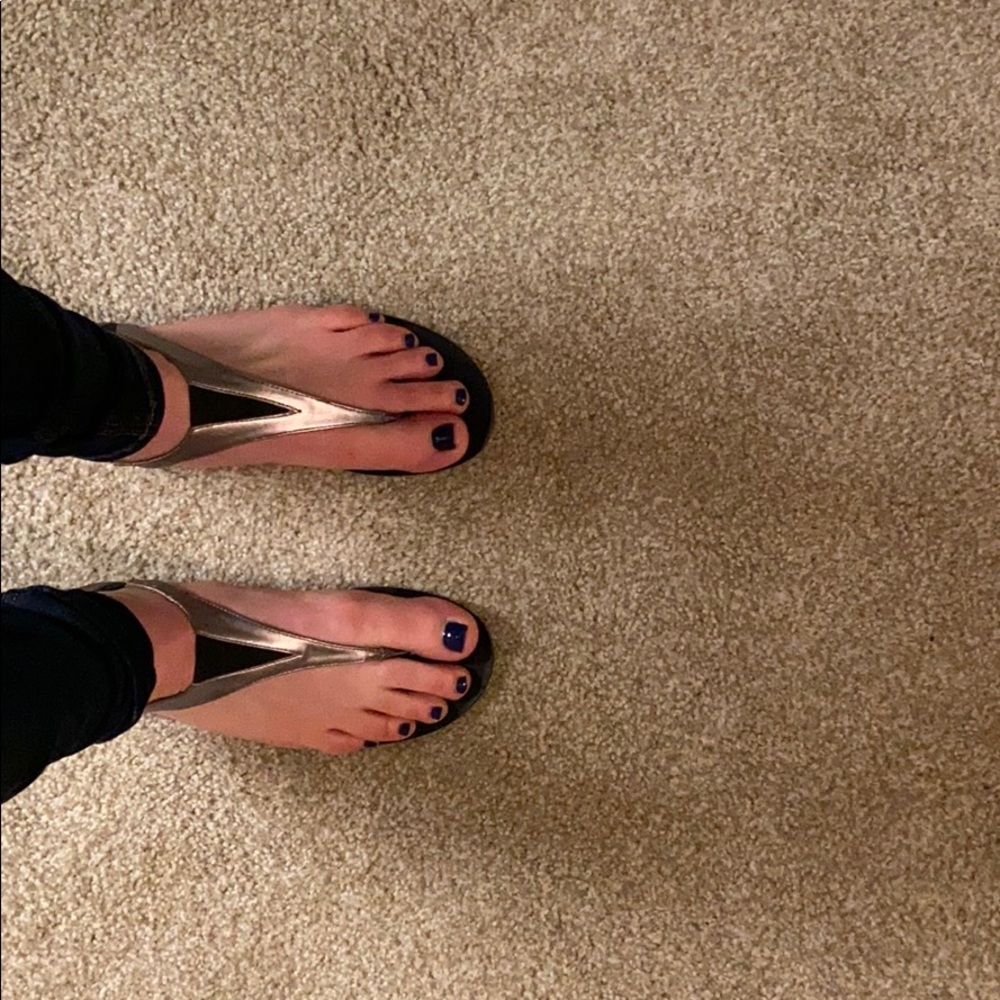 BCBG sandals - Picture 4 of 6